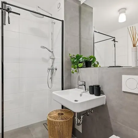 Altbau Traum # Nah An Duesseldorf& Koeln # 50 Qm # * 부퍼탈