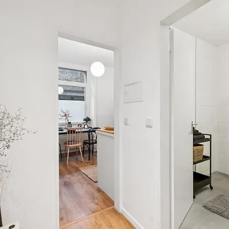 Altbau Traum # Nah An Duesseldorf& Koeln # 50 Qm # * 부퍼탈